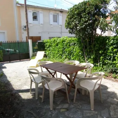 Villa Arcachon, 3 Pieces, 5 Personnes - Fr-1-374-75 Villa *