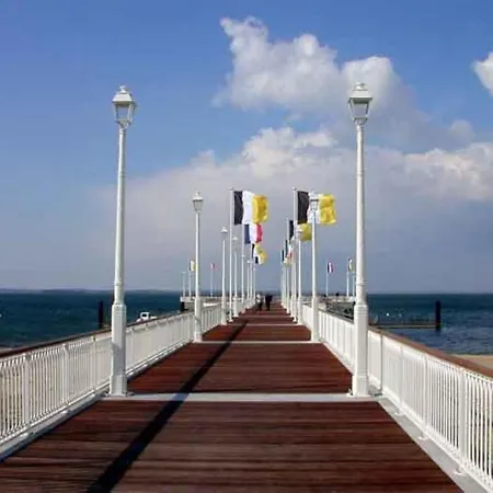 Villa Arcachon, 3 Pieces, 5 Personnes - Fr-1-374-75 * Arcachon